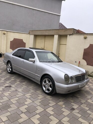 Mercedes E 230 1997, 280,000 km - 2.3 l - Bakı