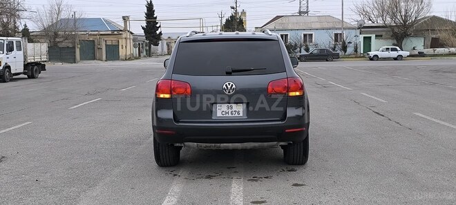 Volkswagen Touareg 2004, 395,000 km - 3.2 l - Sumqayıt