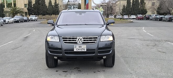 Volkswagen Touareg 2004, 395,000 km - 3.2 l - Sumqayıt