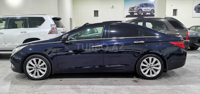 Hyundai Sonata-3
