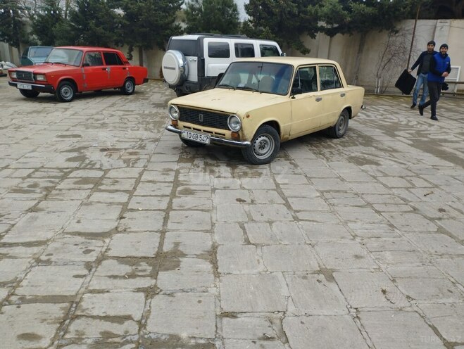 LADA (VAZ) 21011 1974, 80,000 km - 1.2 l - Bakı
