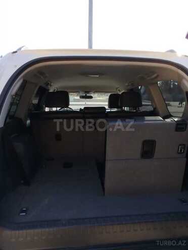 Toyota Land Cruiser Prado-16