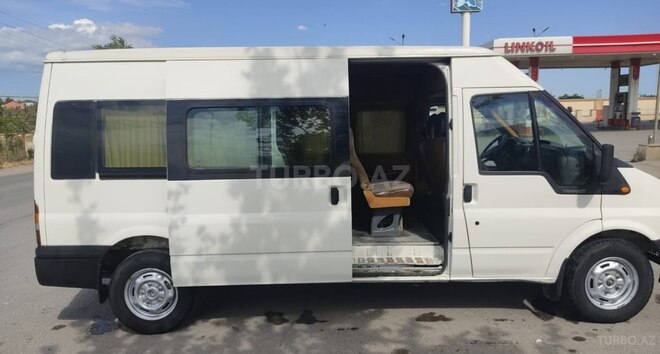 Ford Transit 2000, 200,220 km - 2.5 л - Xudat
