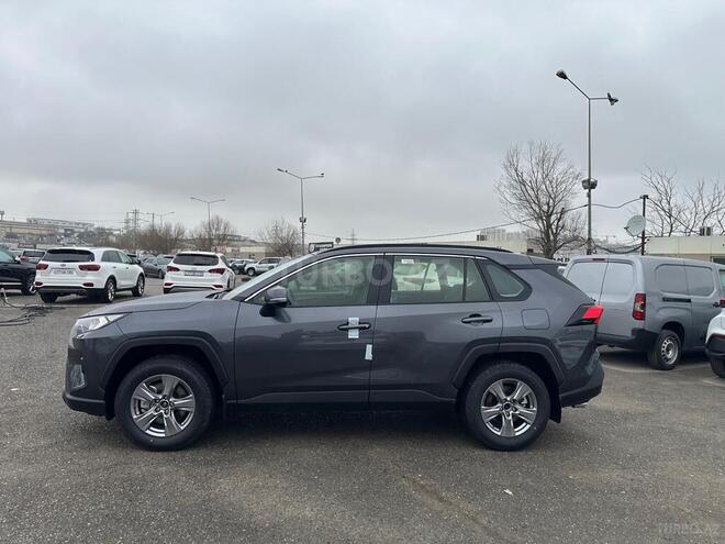 Toyota RAV4-5