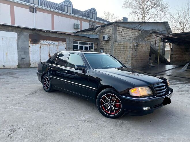 Mercedes C 230 1999, 330,456 km - 2.3 л - İmişli