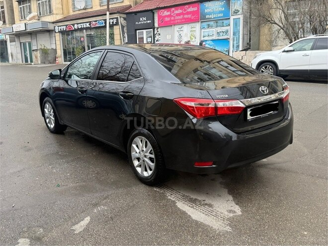 Toyota Corolla 2014, 220,321 km - 1.6 l - Bakı