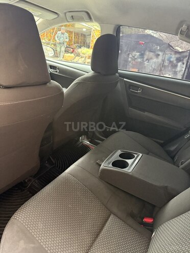 Toyota Corolla 2014, 220,321 km - 1.6 l - Bakı