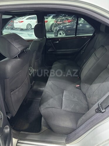 Mercedes E 240 1998, 417,000 km - 2.4 l - Sumqayıt