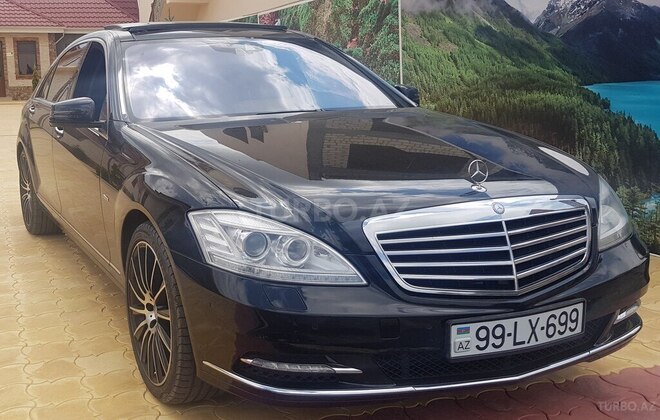 Mercedes S 500 2011, 189,000 km - 4.7 л - Gəncə