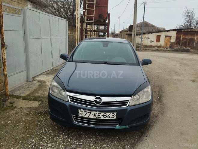 Opel Astra 2008, 273,000 km - 1.3 л - Biləsuvar