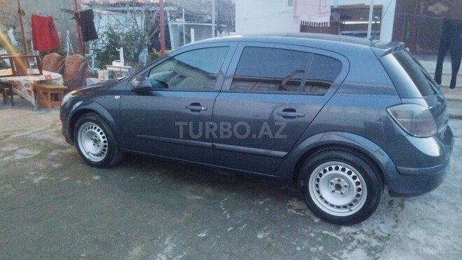 Opel Astra 2008, 273,000 km - 1.3 л - Biləsuvar
