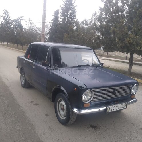 LADA (VAZ) 2101 1976, 82,800 km - 1.3 l - Salyan