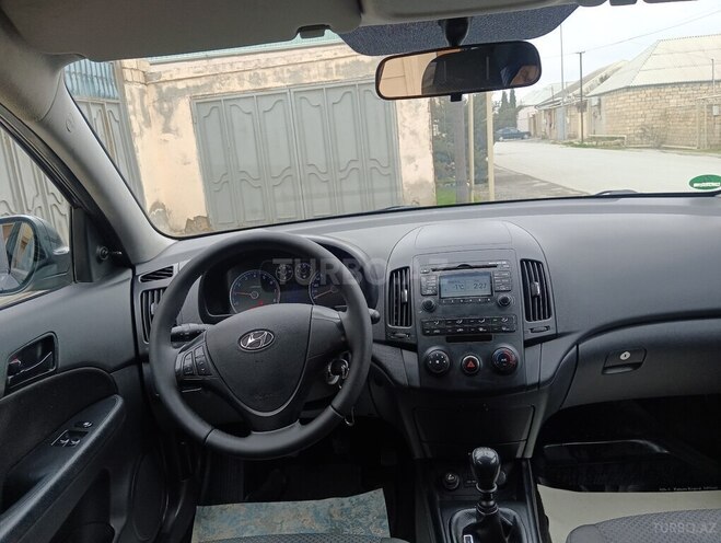 Hyundai i30 2010, 261,531 km - 1.4 l - Bakı