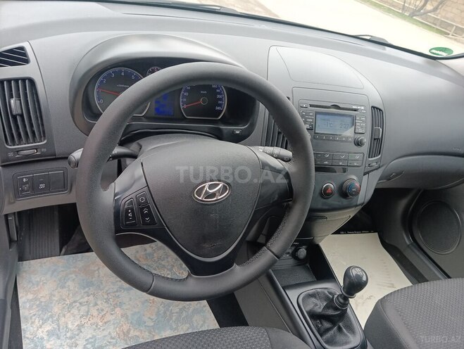 Hyundai i30 2010, 261,531 km - 1.4 l - Bakı