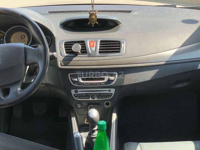Renault Megane 2010, 252,345 km - 1.5 l - Bakı