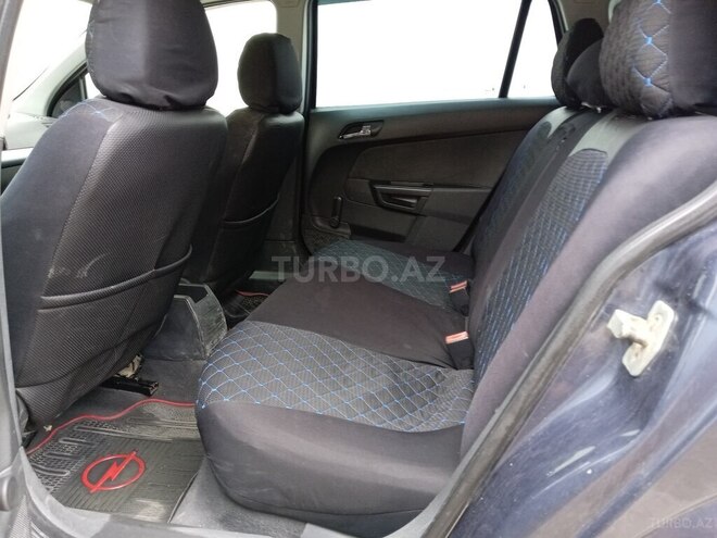 Opel Astra 2006, 260,000 km - 1.4 l - Bakı