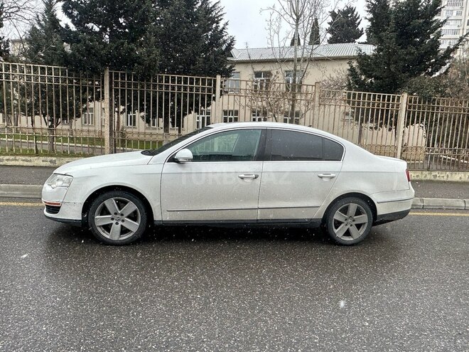 Volkswagen Passat 2008, 285,000 km - 2.0 l - Bakı