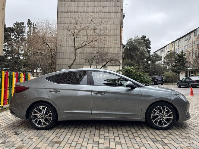 Hyundai Avante 2019, 185,000 km - 1.6 l - Bakı