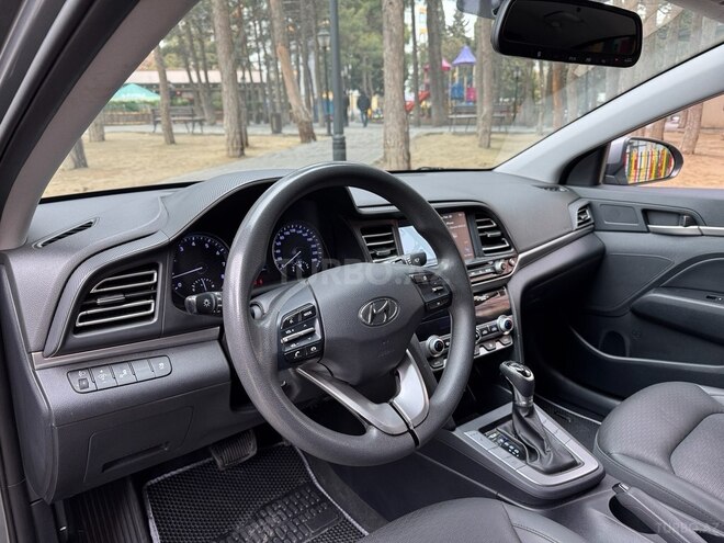 Hyundai Avante 2019, 185,000 km - 1.6 l - Bakı