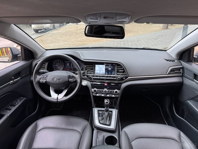 Hyundai Avante 2019, 185,000 km - 1.6 l - Bakı
