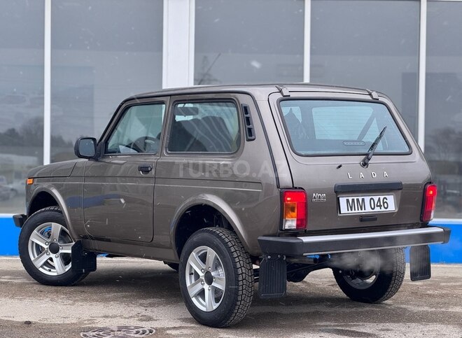 LADA (VAZ) Niva-5