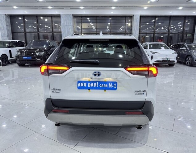 Toyota RAV4-7