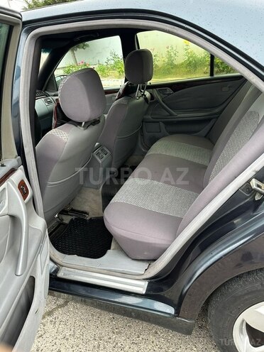Mercedes E 220 d 1999, 400,000 km - 2.2 l - Bakı