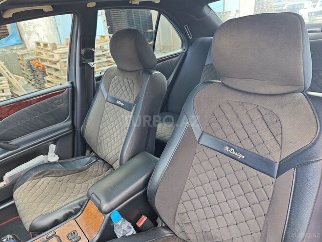 Mercedes E 270 2001, 280,000 km - 2.7 l - Xaçmaz