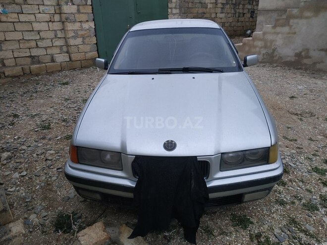 BMW 318 1994, 219,000 km - 1.8 l - Bakı