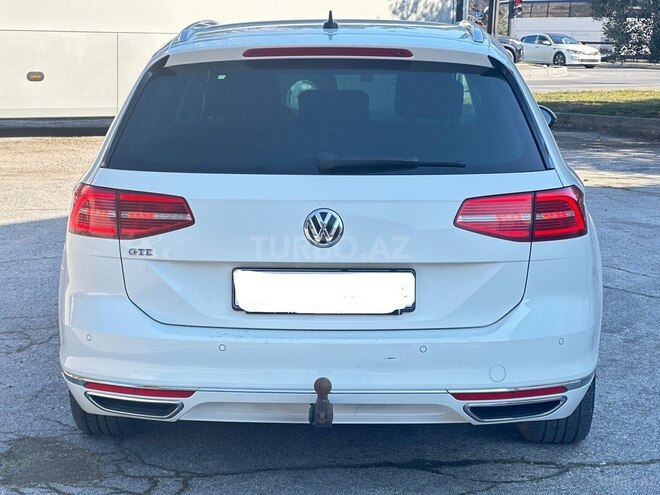 Volkswagen Passat 2018, 220,000 km - 1.4 l - Bakı