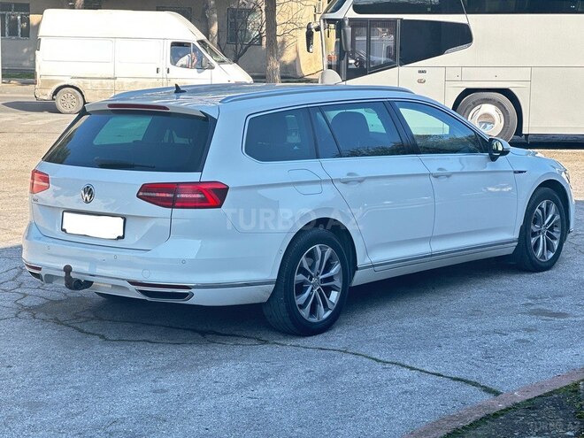 Volkswagen Passat 2018, 220,000 km - 1.4 l - Bakı