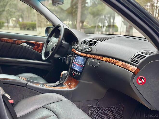 Mercedes E 240 2004, 288,000 km - 2.4 l - Sumqayıt