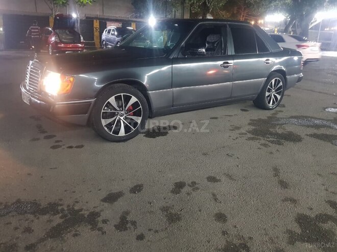 Mercedes E 200 1992, 529,513 km - 2.0 l - Bakı
