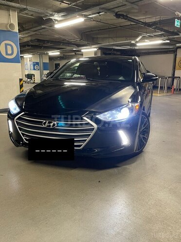 Hyundai Elantra 2018, 180,000 km - 1.6 l - Bakı