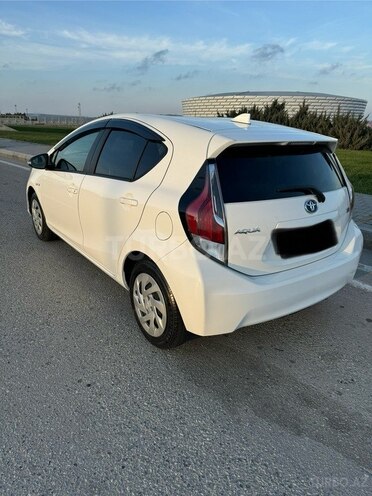 Toyota Aqua 2018, 62,000 km - 1.5 l - Bakı
