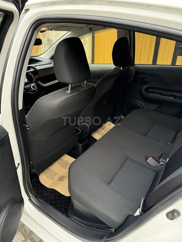 Toyota Aqua 2018, 62,000 km - 1.5 l - Bakı