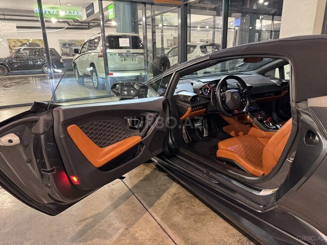 Lamborghini Huracan 2016, 17,000 km - 5.2 л - Bakı