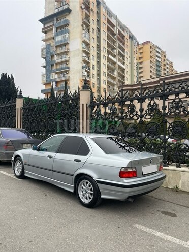 BMW 318 1997, 270,000 km - 1.8 l - Bakı