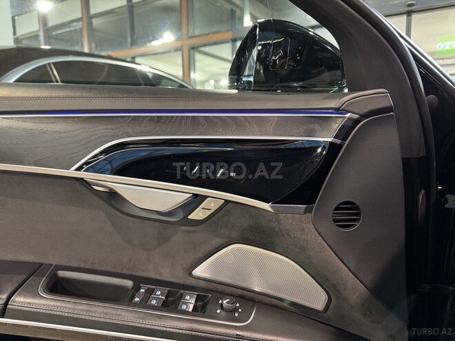 Audi A8 2018, 90,600 km - 3.0 l - Bakı