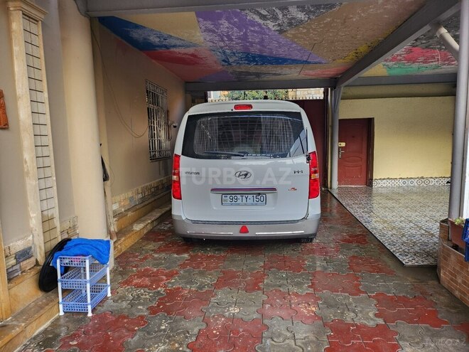 Hyundai H-1 2017, 99,000 km - 2.5 l - Bakı