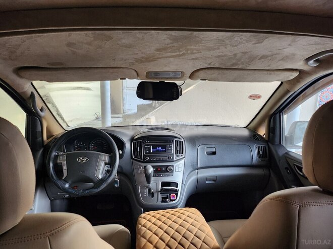 Hyundai H-1 2017, 99,000 km - 2.5 l - Bakı