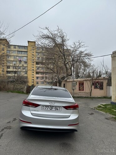 Hyundai Elantra 2016, 107,826 km - 2.0 l - Bakı