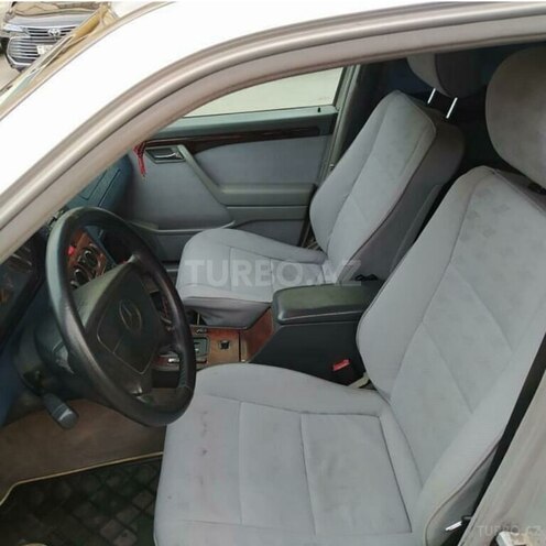 Mercedes C 180 1995, 437,500 km - 1.8 l - Ucar