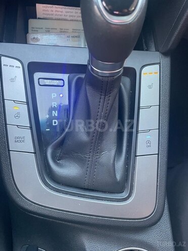 Hyundai Avante 2016, 196,748 km - 1.6 л - Bakı