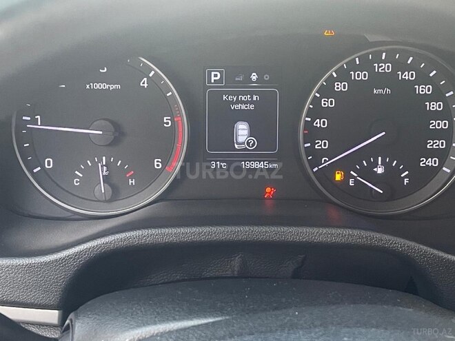 Hyundai Avante 2016, 196,748 km - 1.6 л - Bakı