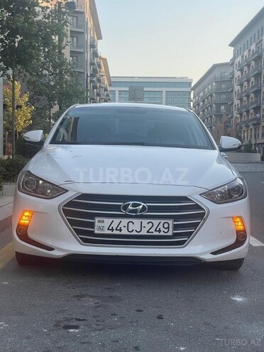 Hyundai Avante 2016, 196,748 km - 1.6 л - Bakı