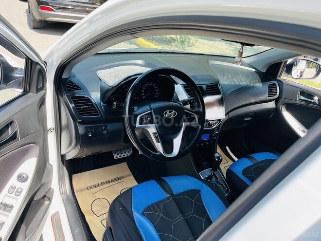 Hyundai Accent 2012, 197,300 km - 1.6 л - Bakı