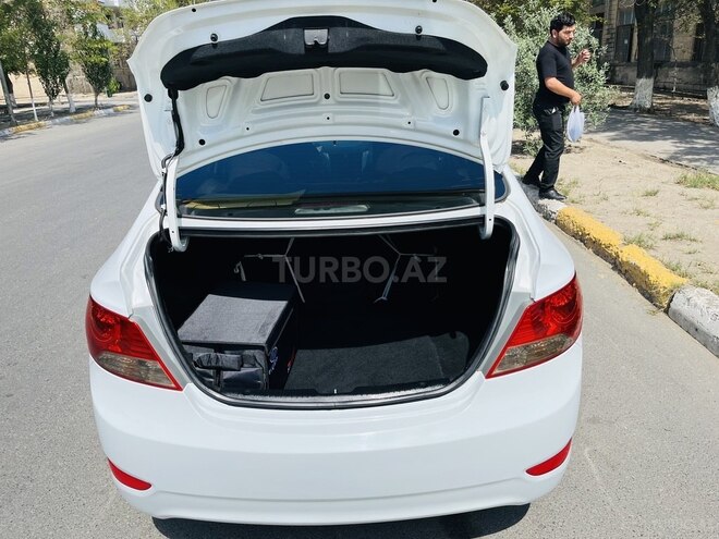 Hyundai Accent 2012, 197,300 km - 1.6 л - Bakı