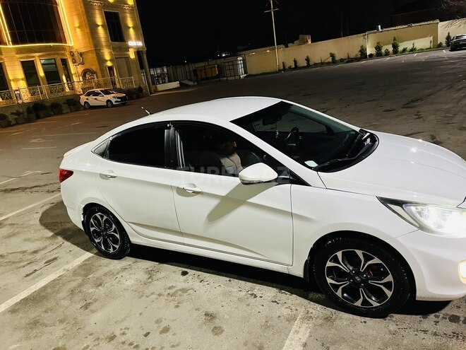 Hyundai Accent 2012, 197,300 km - 1.6 л - Bakı