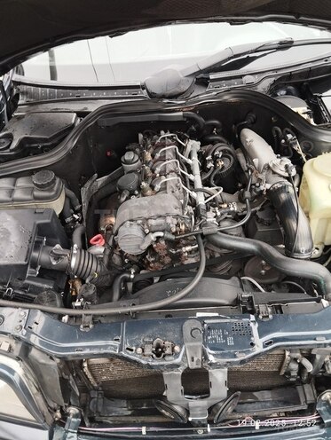 Mercedes C 220 d 2000, 450,000 km - 2.2 l - Bakı